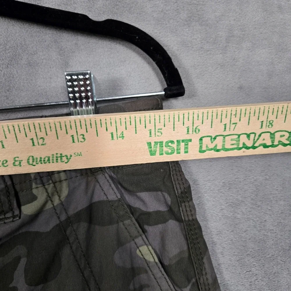 Lee Cargo Shorts Mens 30 Camo Extreme Motion Stretch Outdoor‎ NEW